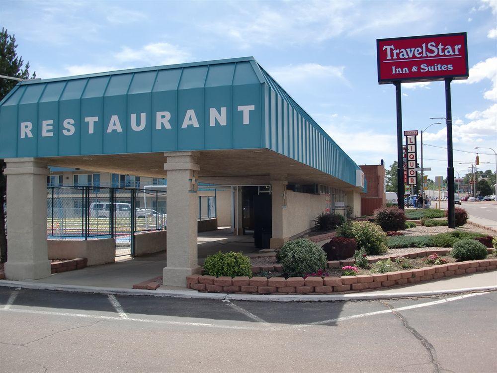 Travelstar Inn & Suites Colorado Springs Exterior photo